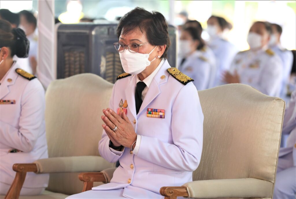 http://line_album__220727_2