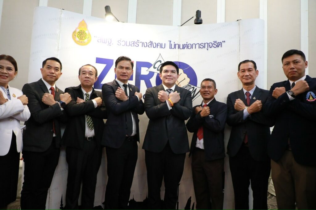 http://line_album_%e0%b8%9b%e0%b8%a3%e0%b8%b0%e0%b8%98%e0%b8%b2%e0%b8%99%e0%b8%9e%e0%b8%b4%e0%b8%98%e0%b8%b5%e0%b9%80%e0%b8%9b%e0%b8%b4%e0%b8%94%e0%b8%87%e0%b8%b2%e0%b8%99%e0%b8%a7%e0%b8%b1%e0%b8%99-6