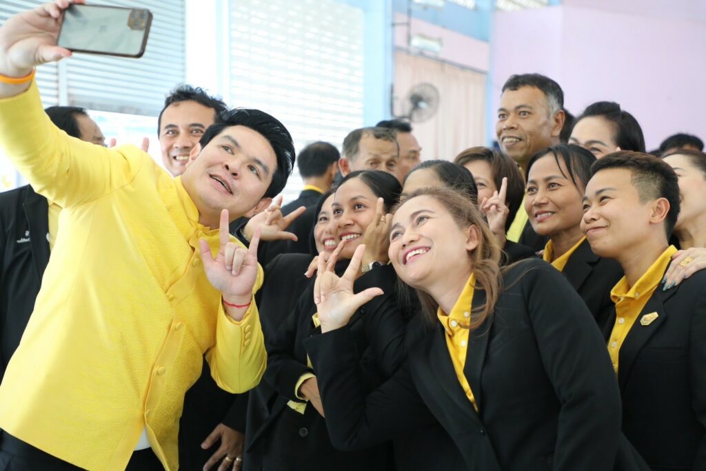 http://line_album_%e0%b8%95%e0%b8%b4%e0%b8%94%e0%b8%95%e0%b8%b2%e0%b8%a1%e0%b9%81%e0%b8%a5%e0%b8%b0%e0%b8%94%e0%b8%b3%e0%b9%80%e0%b8%99%e0%b8%b4%e0%b8%99%e0%b8%87%e0%b8%b2%e0%b8%99%e0%b8%99%e0%b9%82%e0%b8%a2